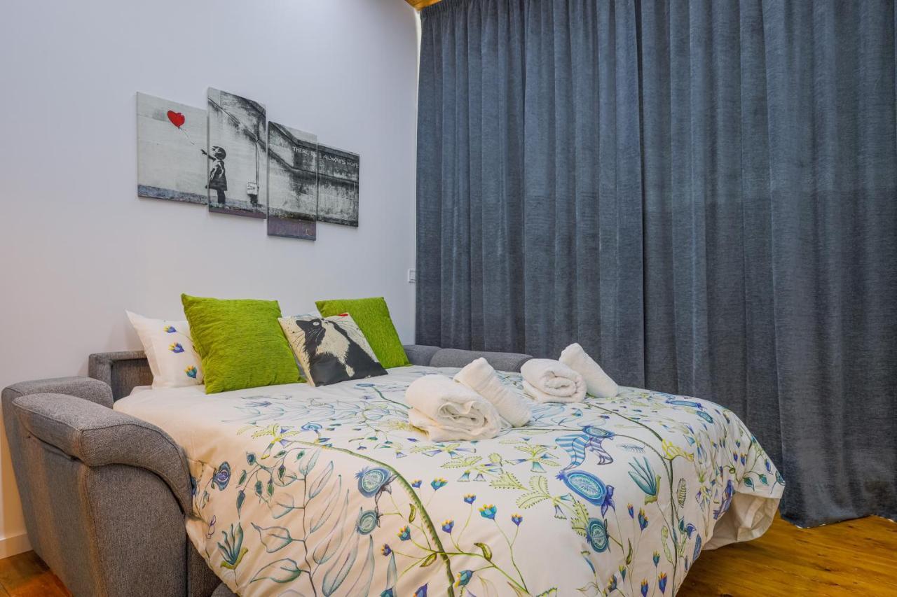 Apartamento De Diseno Centro Sevilla. Wifi/Ac Εξωτερικό φωτογραφία