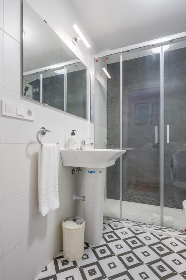 Apartamento De Diseno Centro Sevilla. Wifi/Ac Εξωτερικό φωτογραφία