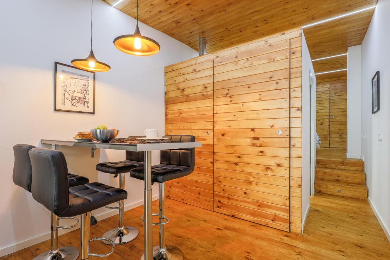 Apartamento De Diseno Centro Sevilla. Wifi/Ac Εξωτερικό φωτογραφία