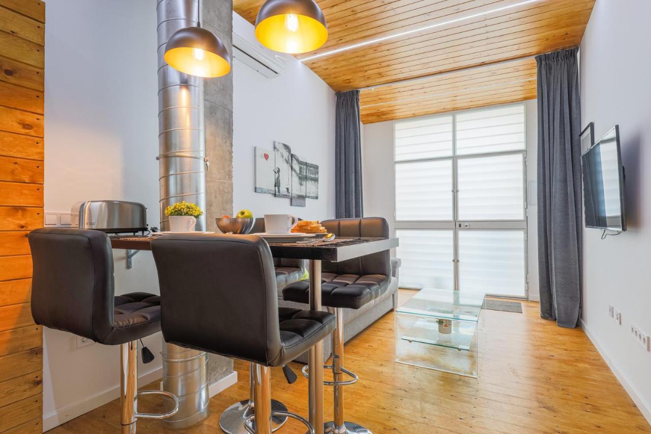 Apartamento De Diseno Centro Sevilla. Wifi/Ac Εξωτερικό φωτογραφία